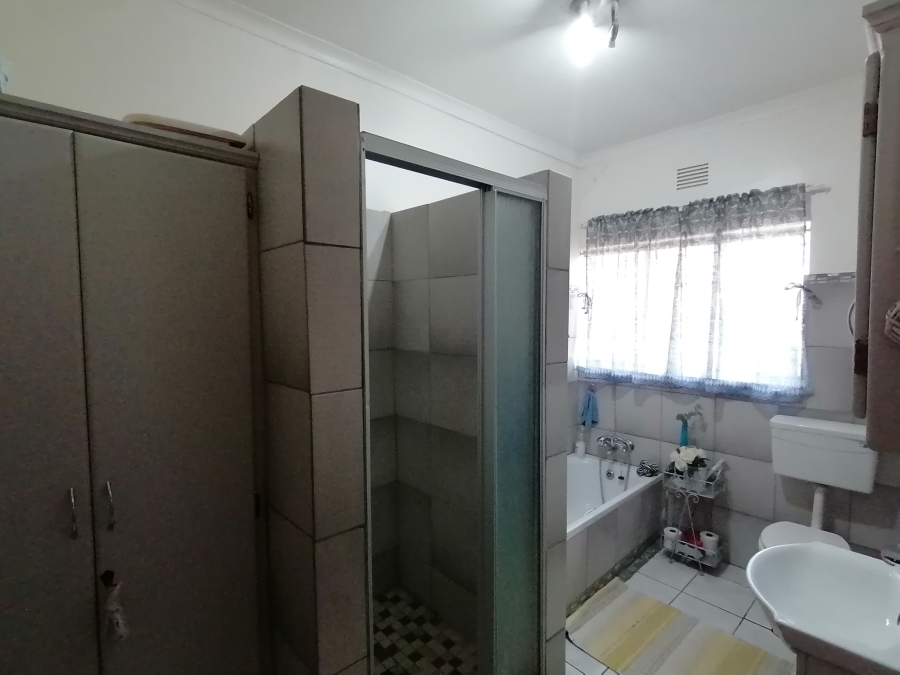 2 Bedroom Property for Sale in Doringkruin North West